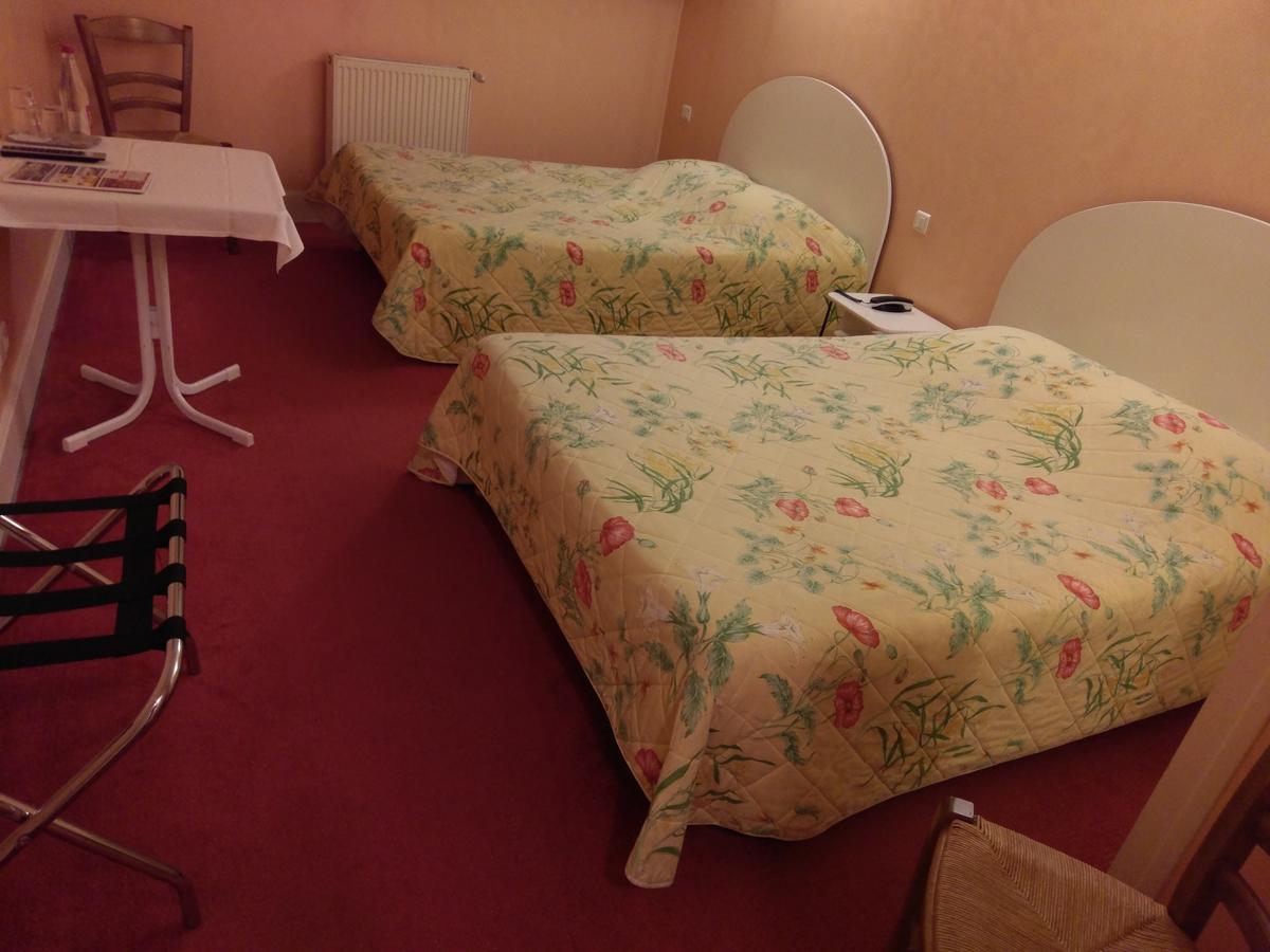 Logis De L'Europe Restaurant Le Cepage Hotell Corbigny Eksteriør bilde